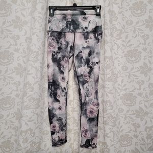 Evolution and Creation Skulls and Roses Leggings